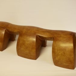 Ahornholz mit seidenmatter Schellackpolitur